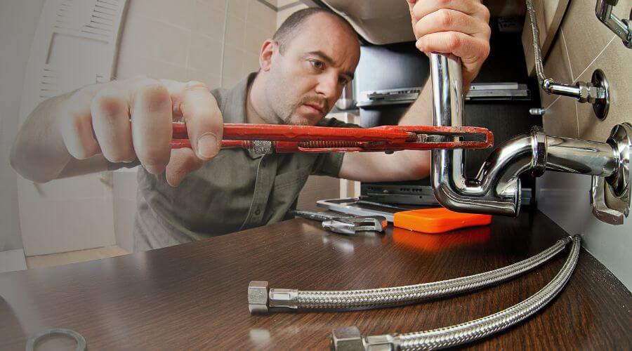 Local annual plumbing maintenance in Loughman, FL